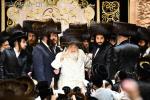 פולע בילדער פון נעילת החג ביי כ"ק אדמו"ר מוויזניץ שליט"א 