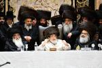 פולע בילדער פון נעילת החג ביי כ"ק אדמו"ר מוויזניץ שליט"א 