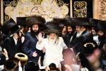 פולע בילדער פון נעילת החג ביי כ"ק אדמו"ר מוויזניץ שליט"א 