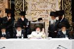 פולע בילדער פון נעילת החג ביי כ"ק אדמו"ר מוויזניץ שליט"א 