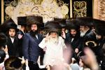 פולע בילדער פון נעילת החג ביי כ"ק אדמו"ר מוויזניץ שליט"א 