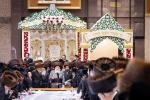 נעילת החג און קידוש לבנה ביי כ"ק אדמו"ר מבאבוב שליט"א 