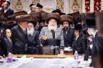 נעילת החג און קידוש לבנה ביי כ"ק אדמו"ר מבאבוב שליט"א 