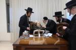 כ"ק אדמו"ר מזוטשקא שליט"א באזוכט ביי הרה"ק רבי יעקב מאיר שעכטער שליט"א 