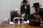 כ"ק אדמו"ר מזוטשקא שליט"א באזוכט ביי הרה"ק רבי יעקב מאיר שעכטער שליט"א 