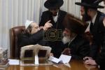 כ"ק אדמו"ר מזוטשקא שליט"א באזוכט ביי הרה"ק רבי יעקב מאיר שעכטער שליט"א 