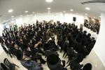 כ"ק גאב"ד ירושלים שליט"א ביי א כינוס לתלמידיו אין כוללי תשובות והנהגות וואו דער רב רעדט אויב מדארף מורא האבן פון א מלחמה דורך איראן 