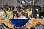 שמחת החתונה פאר א אייניקל פון כ"ק אדמו"ר מתולדות אברהם יצחק שליט"א בן הזקונים לבנו הרה"צ ראש ישיבת תוא"י שליט"א 