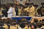 שמחת החתונה פאר א אייניקל פון כ"ק אדמו"ר מתולדות אברהם יצחק שליט"א בן הזקונים לבנו הרה"צ ראש ישיבת תוא"י שליט"א 