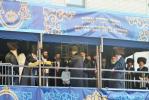 כ"ק אדמו"ר מסאטמאר שליט"א באטייליגט זיך ביים חופה בחצר הקודש סקווירא