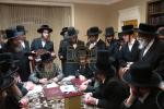 כ"ק אדמו"ר מסאטמאר שליט"א זיצט מיט די וועד טהרות כהנים