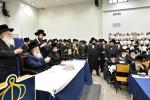 חומש סעודה אין תלמוד תורה באבוב לינדן בראשות כ"ק אדמו"ר מבאבוב שליט"א 