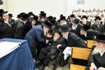 חומש סעודה אין תלמוד תורה באבוב לינדן בראשות כ"ק אדמו"ר מבאבוב שליט"א 