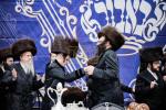 שמחת החתונה פון אייניקל פון כ"ק אדמו"ר מבאבוב - 45 שליט"א 