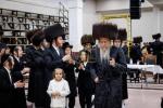 שמחת החתונה פון אייניקל פון כ"ק אדמו"ר מבאבוב - 45 שליט"א 