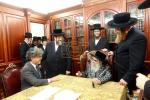 כ"ק אדמו"ר מסאטמאר שליט"א נעמט אויף לינקאלן רעסטלער