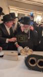 חלק ב' באזוך פון כ"ק אדמו"ר מגור שליט"א אין אמעריקא 