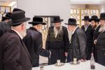 כ"ק אדמו"ר ממונקאטש שליט"א באזוכט ביי כ"ק אדמו"ר מגור שליט"א אין מאנסי
