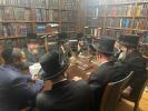 ספרינג וועלי מעיאר קאנדידאט שענלעי ווייטאל, וויצע קאנדידאט ר' יוסף גראס, און טראסטי קאנדידאט ר' יעקב יוסף קויפמאן טרעפן זיך מיט רבנים פאר די 24'סטער יוני וואלן