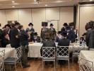 כ"ק אדמו"רים מראחמסטריווקא פון בארא פארק און אוק ענד וויין שליט"א פון לעיקוואוד באטייליגן זיך ביי די חתונה פאר די טאכטער ​​פון רבי שמעון גרינוואלד, וועלכער האט געדינט אלס דער געטרייער גבאי פונעם ראחמסטריווקא רבי ז"ל.
