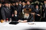 פארשפיל און שטריימל לייגן ביי א אייניקל פון כ"ק אדמו"ר מבאבוב שליט"א 