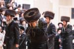 שמחת החתונה בחצרות סערדאהעלי - אמונת ישראל - תולדות יהודה סטוטשין - שבט הלוי - גארליץ