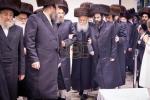 פולע גאלעריע פון חתונה פון א אייניקל פון כ"ק אדמו"ר מבאבוב שליט"א 