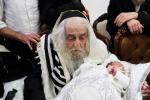 הגאון רבי יהושע דוד טורצין שליט"א מנהיג קהילת הפרושים באזוכט ביי הרה"ק רבי יעקב מאיר שעכטער שליט"א נאך א ברית