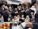 נאך בילדער פון די ימי השמחה בחצה"ק מאקאווא-בעלזא 