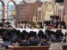 שבע ברכות בחצר הקודש פאפא ע"י תלמידי ישיבות פאפא