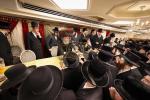 בר מצוה פון עלטסטן אייניקל פון הרה"צ רבי אלימלך בידערמאן שליט"א 