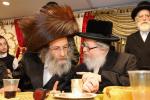 בר מצוה פון עלטסטן אייניקל פון הרה"צ רבי אלימלך בידערמאן שליט"א 