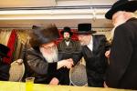 בר מצוה פון עלטסטן אייניקל פון הרה"צ רבי אלימלך בידערמאן שליט"א 