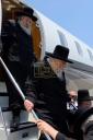 כ"ק אדמו"ר מגור שליט"א קומט אן צוריק אין ארץ ישראל 