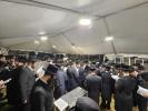 כ"ק אדמו"ר מקאסוב שליט"א ביים עליה לציון צום ערשטן יארצייט פון כ"ק אדמו"ר מקאסוב זצ"ל 