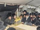 כ"ק אדמו"ר מקאסוב שליט"א ביים עליה לציון צום ערשטן יארצייט פון כ"ק אדמו"ר מקאסוב זצ"ל 