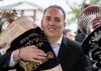 הערליכע הכנסת צוויי ספרי תורות פארגעקומען אין בירגאן ביעטש אין ברוקלין