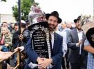 הערליכע הכנסת צוויי ספרי תורות פארגעקומען אין בירגאן ביעטש אין ברוקלין
