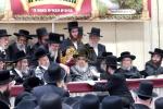 חומש סעודה אין תלמוד תורה סאטמאר בארא פארק בראשות כ"ק אדמו"ר מסאטמאר שליט"א 