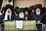 שמחת החתונה לנכד כ"ק אדמו"ר מקרעטשניף שליט"א החתן בן לבנו הגה"צ אבד"ק קרעטשניף שליט"א 