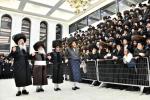 שמחת החתונה לנכד כ"ק אדמו"ר מקרעטשניף שליט"א החתן בן לבנו הגה"צ אבד"ק קרעטשניף שליט"א 
