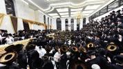 שמחת החתונה לנכד כ"ק אדמו"ר מקרעטשניף שליט"א החתן בן לבנו הגה"צ אבד"ק קרעטשניף שליט"א 