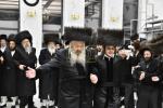שמחת החתונה לנכד כ"ק אדמו"ר מקרעטשניף שליט"א החתן בן לבנו הגה"צ אבד"ק קרעטשניף שליט"א 