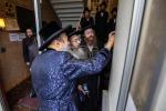 האדמו"ר מבאבוב - 45 באזוכט די מוסדות אין יוניאן‎