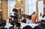 כ"ק אדמו"ר מסאטמאר שליט"א ביי א וואכנאכט פון א אייניקל 