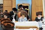 כ"ק אדמו"ר מסאטמאר שליט"א ביי א וואכנאכט פון א אייניקל 