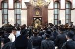 הרה"צ רבי אלימלך בידערמאן שליט"א ביי מלוה מלכה אין ביהמ"ד צאנז ביתר