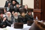 הרה"צ רבי אלימלך בידערמאן שליט"א ביי מלוה מלכה אין ביהמ"ד צאנז ביתר