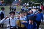 קראלי קעמפ האט אויפגעשפילט חודש אייר מיט רבי ישעיה'לע קערעסטירער'ס ציון