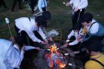 קראלי קעמפ האט אויפגעשפילט חודש אייר מיט רבי ישעיה'לע קערעסטירער'ס ציון